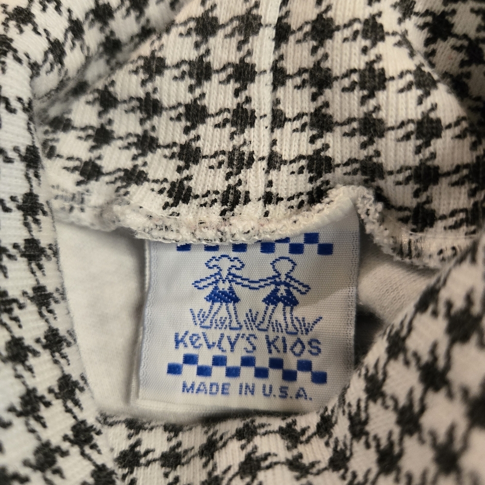 Kelly's Kids Black/white Houndstooth Kids One Piece Romper Apple Design - Picture 2 of 13